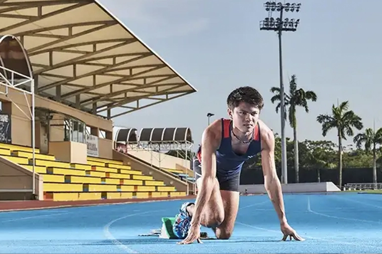 Runner preparing to take off