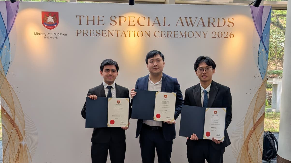 students receiving the award