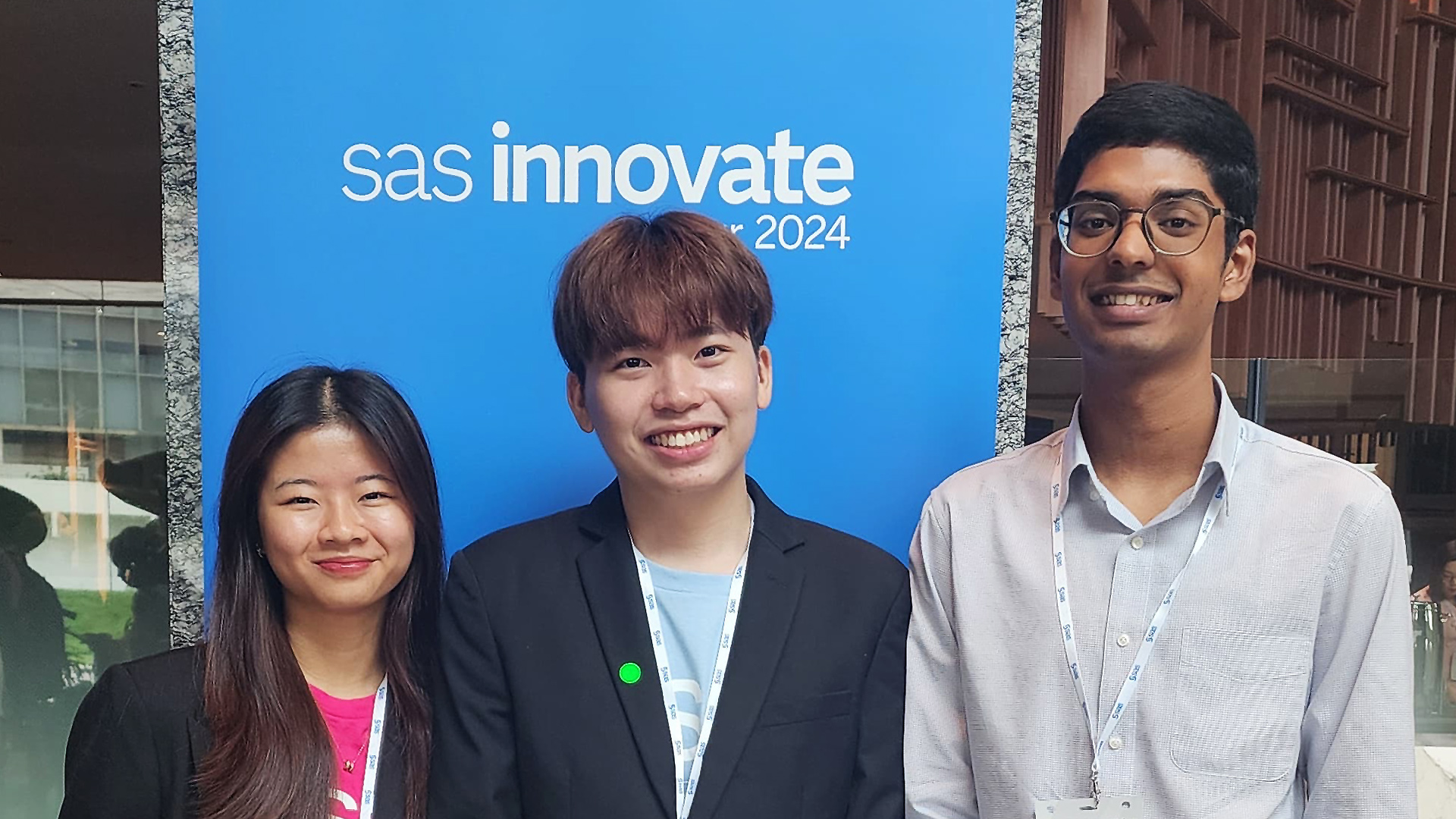 Jing Rong (left) with her schoolmates from NYP SIT