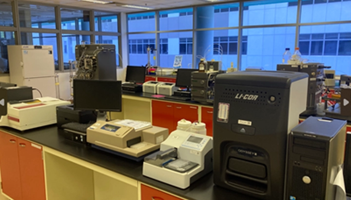 Biopharmaceutical Purification Lab