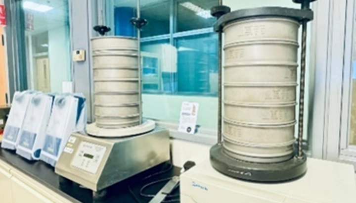 Pharmaceutical Formulation Lab