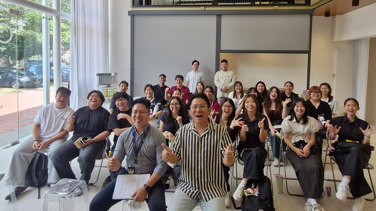 Real-world learning in a guest lecture