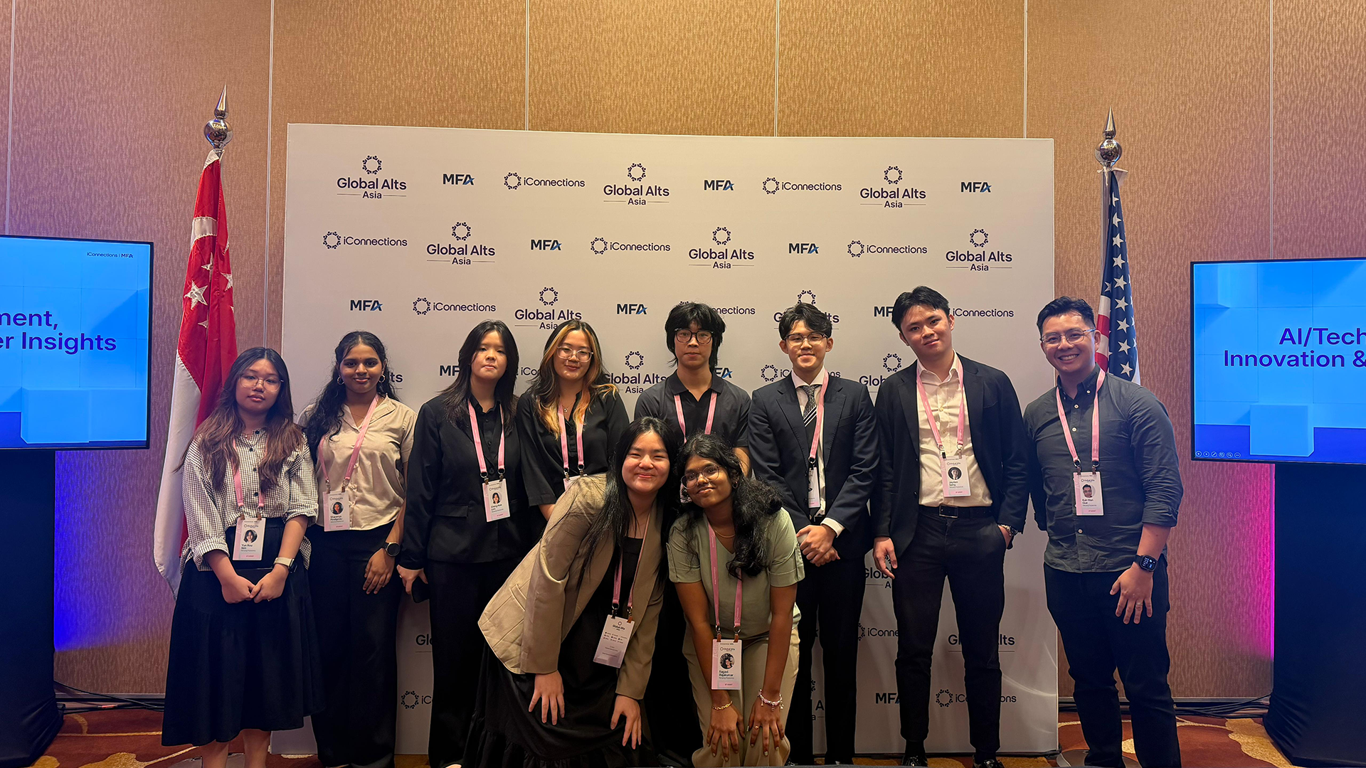 Matthew Li (first from left) with global financial leaders. a  Our top students were invited to the Global Alts Asia 2025, a prestigious event hosted by iConnections and Managed Funds Association (MFA). As the region’s premier alternative investments conference, it brings together leading industry experts and innovators.  